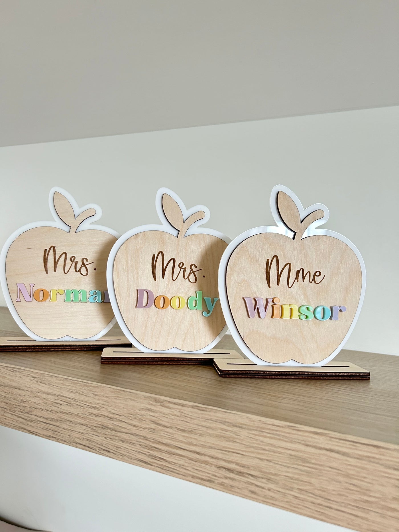 Teacher Apple Desk Sign